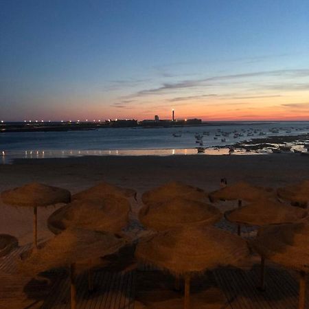 Cadiz - Torre Taviraアパートメント エクステリア 写真